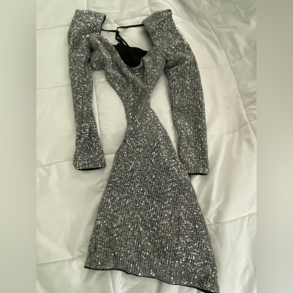 x REVOLVE Jeanne Mini Dress in Silver
MICHAEL COSTELLO - Picture 2 of 3